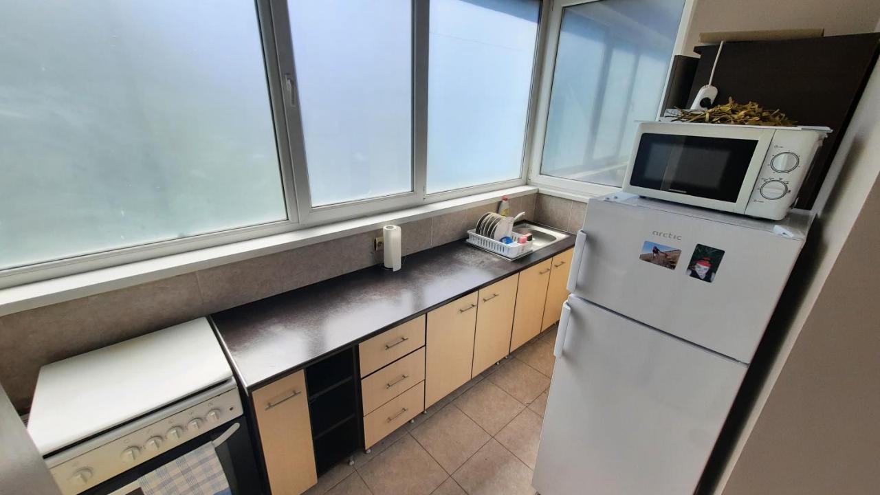 Spacious, Modern Condo In New Villa - Sleeps 6 Bucureşti Exterior foto
