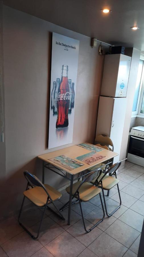 Spacious, Modern Condo In New Villa - Sleeps 6 Bucureşti Exterior foto